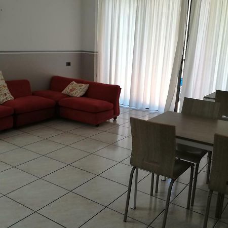 Mirabell Otel Trezzo sullʼAdda Dış mekan fotoğraf