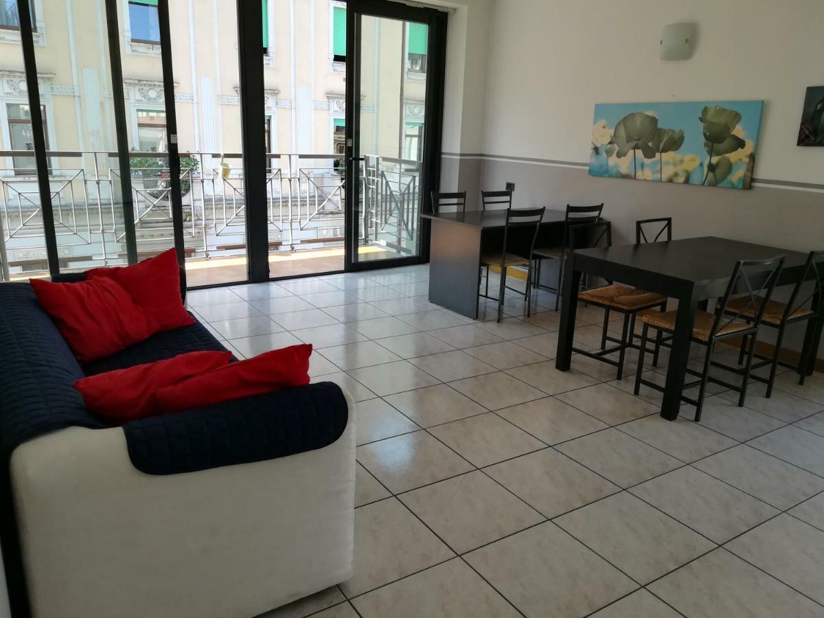 Mirabell Otel Trezzo sullʼAdda Dış mekan fotoğraf