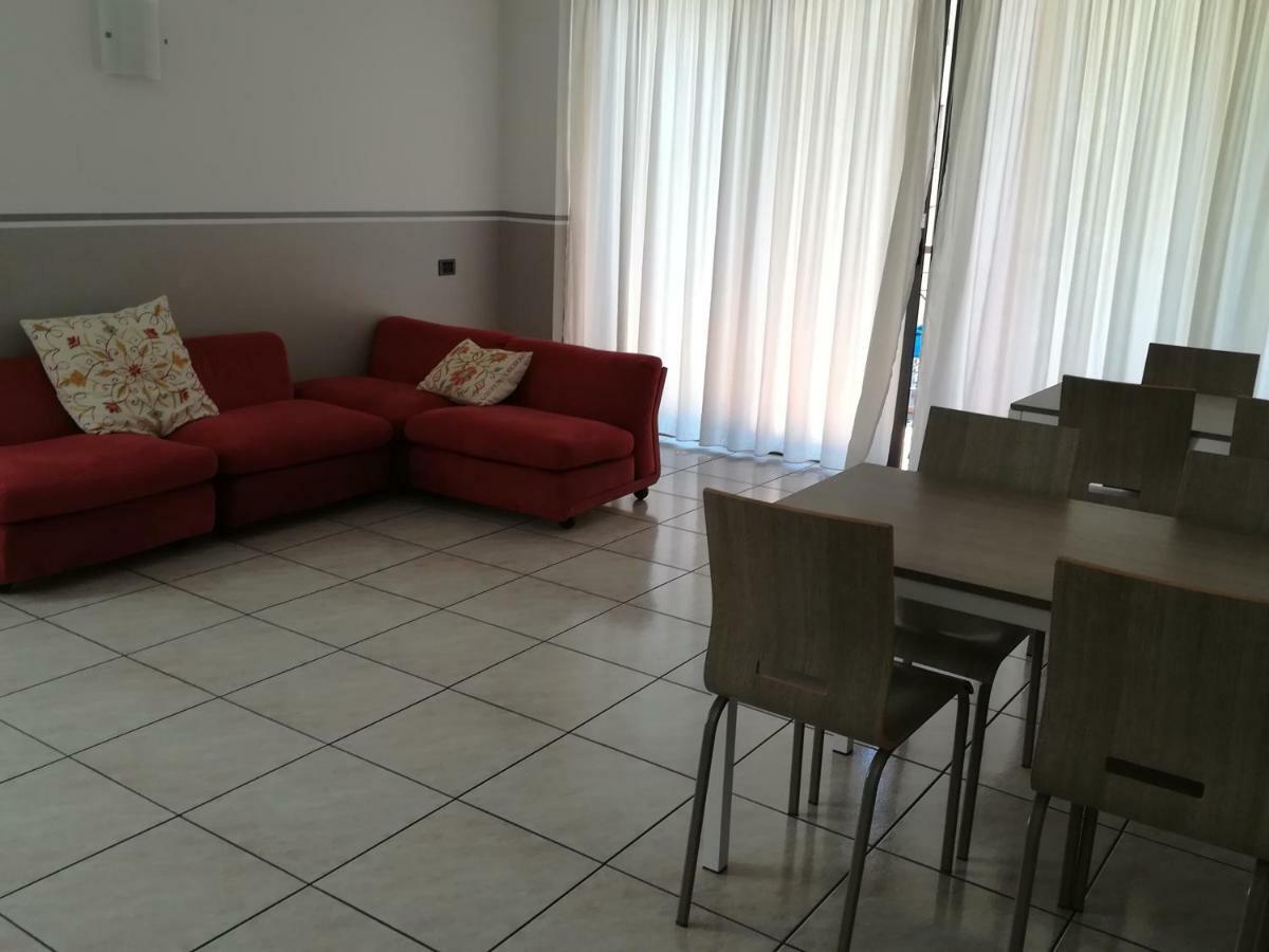 Mirabell Otel Trezzo sullʼAdda Dış mekan fotoğraf