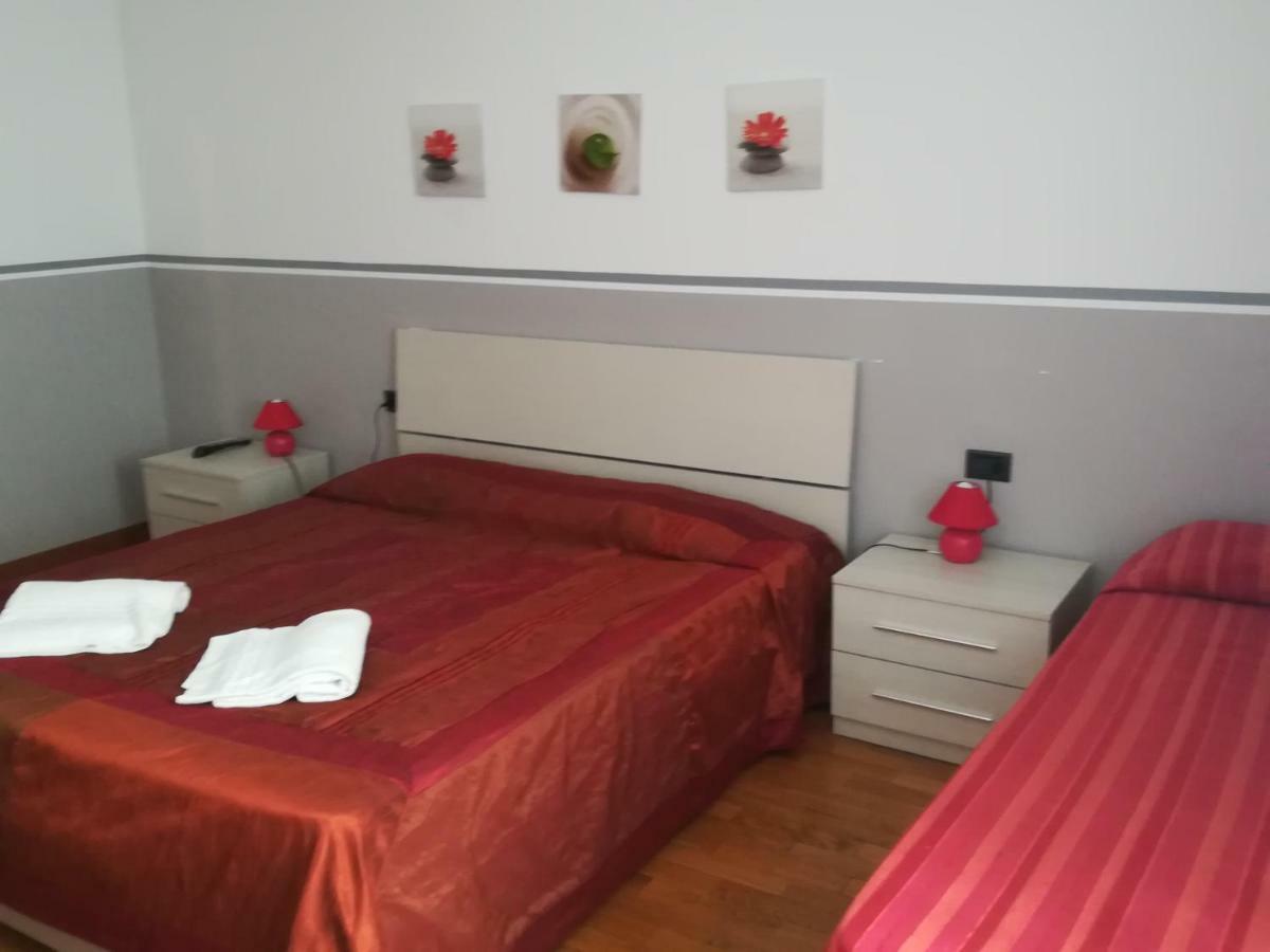 Mirabell Otel Trezzo sullʼAdda Dış mekan fotoğraf